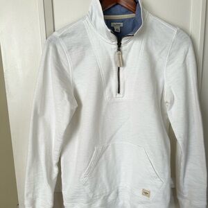 L.L. Bean Women’s White Sweatshirt